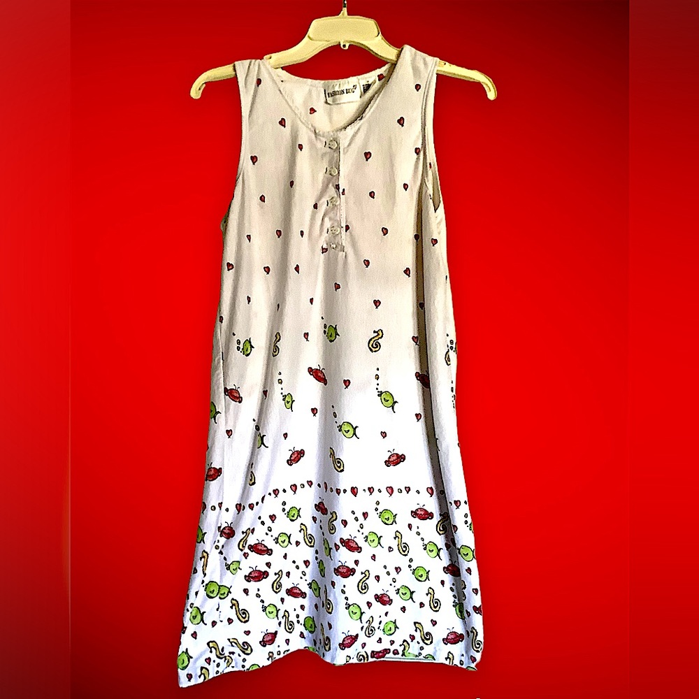 Fashion Bug sleeveless soft nightshirt with cut ocean novelty print pre owned.